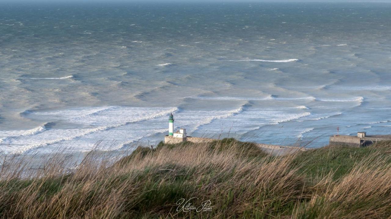 Idealement Situe "Le Studio" Les Locations Isahora Sont Aussi A 2 Pas Du Chateau D'Eu, Des Falaises Du Treport, De Mers Les Bains Et Aux Portes De La Baie De Somme أو  المظهر الخارجي الصورة