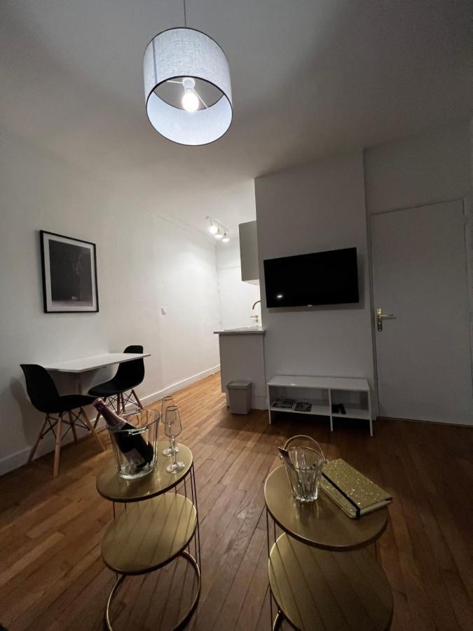 Idealement Situe "Le Studio" Les Locations Isahora Sont Aussi A 2 Pas Du Chateau D'Eu, Des Falaises Du Treport, De Mers Les Bains Et Aux Portes De La Baie De Somme أو  المظهر الخارجي الصورة